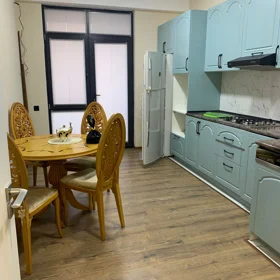 Baku-da 130.0 m2 mənzil kirayə verilir - Şəkil 2
