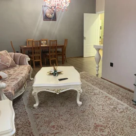 In Baku 130.0 m² apartment is for rent - Image 2