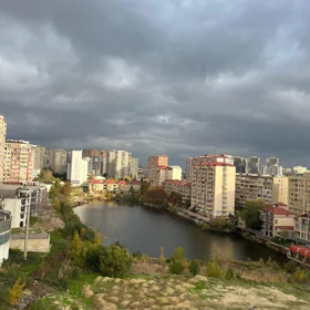 In Baku 90.0 m² apartment is for sale - Image 4
