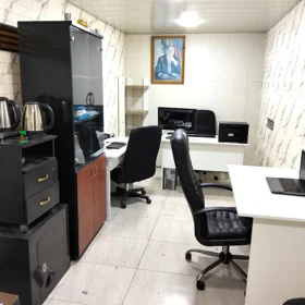 In Baku 15.0 m² office is for rent - Image 3