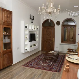 In Baku 55.0 m² house with 2.0 rooms is for rent - Image 3