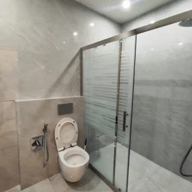 In Baku 95.0 m² apartment is for rent - Image 3