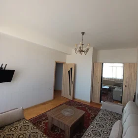 In Baku 88.0 m² apartment is for sale - Image 3