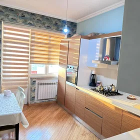 In Baku 110.0 m² apartment is for rent - Image 4