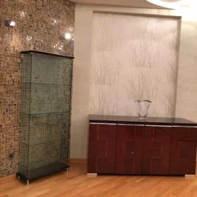 Baku-da 145.0 m2 mənzil kirayə verilir - Şəkil 3