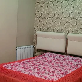 In Baku 70.0 m² apartment is for rent - Image 4