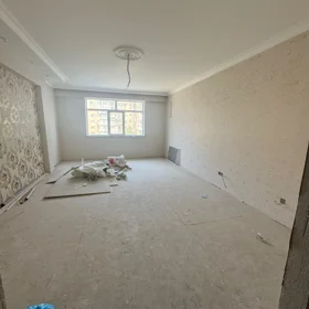 In Baku 135.0 m² apartment is for sale - Image 2