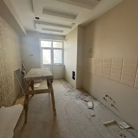 In Baku 135.0 m² apartment is for sale - Image 3