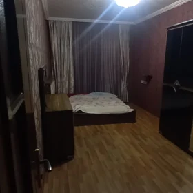 In Baku 70.0 m² house with 2.0 rooms is for rent - Image 3