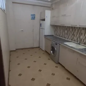 In Baku 70.0 m² house with 2.0 rooms is for rent - Image 5