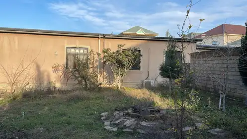 In Baku 150.0 m² house with 5.0 rooms is for sale - Image 2