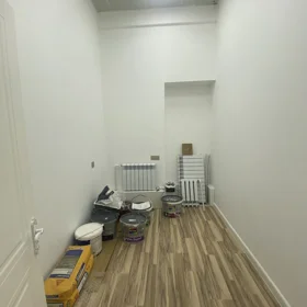 In Baku 140.0 m² commercial is for rent - Image 5