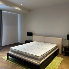 In Baku 420.0 m² apartment is for rent - Image 5