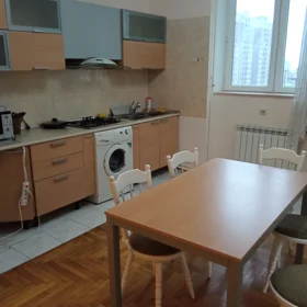 In Baku 150.0 m² apartment is for sale - Image 3
