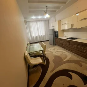 In Baku 110.0 m² apartment is for sale - Image 2