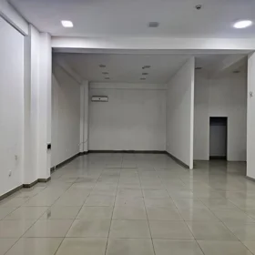 In Baku 150.0 m² commercial is for rent - Image 5