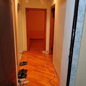 In Baku 70.0 m² apartment is for rent - Image 3