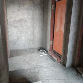 In Baku 72.0 m² apartment is for sale - Image 3