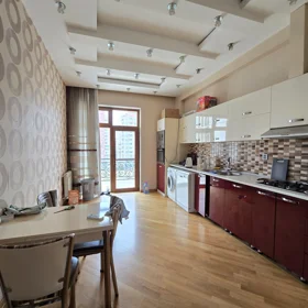 In Baku 120.0 m² apartment is for rent - Image 3
