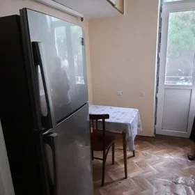 In Baku 61.0 m² apartment is for rent - Image 4