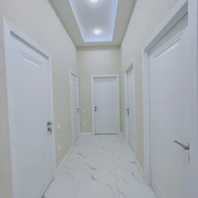 In Baku 130.0 m² apartment is for sale - Image 5
