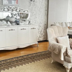 In Baku 215.0 m² apartment is for sale - Image 5