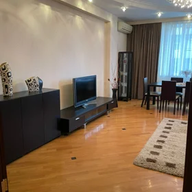Baku-da 135.0 m2 mənzil kirayə verilir - Şəkil 3