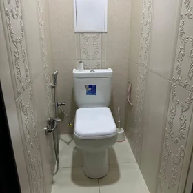 In Baku 65.0 m² apartment is for sale - Image 3