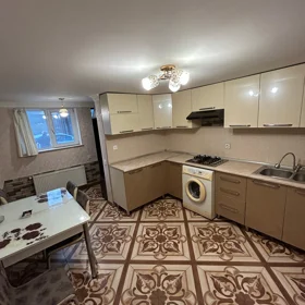 In Baku 65.0 m² house with 2.0 rooms is for sale - Image 3