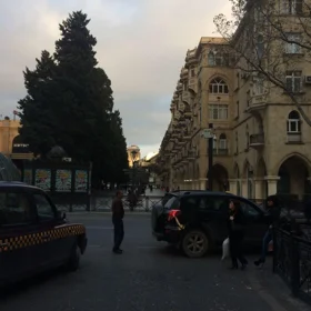 Baku-da 120.0 m2 mənzil kirayə verilir - Şəkil 4