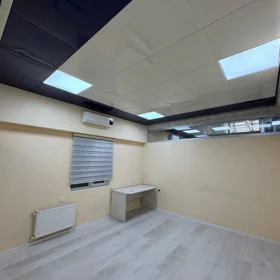 In Baku 16.0 m² office is for rent - Image 4