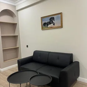 In Baku 70.0 m² apartment is for rent - Image 3