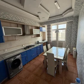 In Baku 155.0 m² apartment is for rent - Image 5