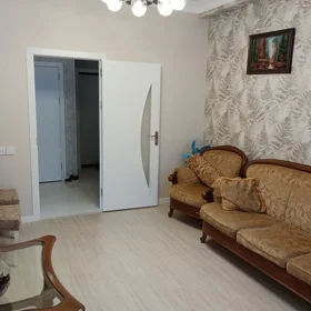 In Baku 65.0 m² apartment is for rent - Image 2