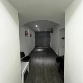 In Baku 50.0 m² office is for rent - Image 3
