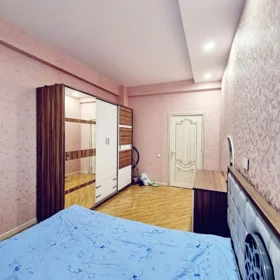 In Baku 90.0 m² apartment is for rent - Image 5