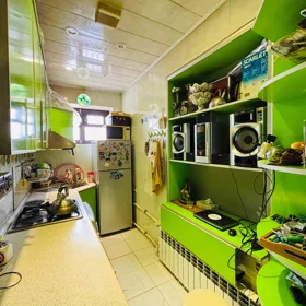 In Baku 58.0 m² house with 2.0 rooms is for sale - Image 4