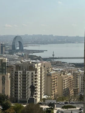 In Baku 114.0 m² apartment is for rent - Image 2