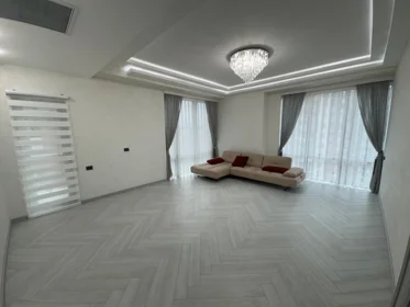 In Baku 114.0 m² apartment is for rent - Image 5