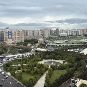 In Baku 100.0 m² apartment is for rent - Image 2