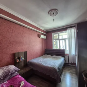 In Baku 60.0 m² apartment is for sale - Image 2