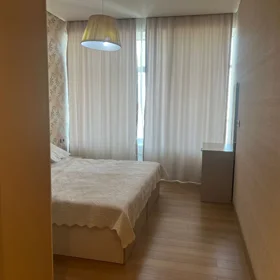 In Baku 179.0 m² apartment is for rent - Image 3