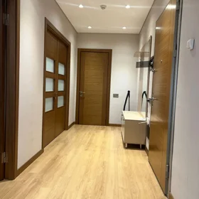 In Baku 110.0 m² apartment is for rent - Image 4