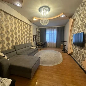 In Baku 110.0 m² apartment is for sale - Image 2