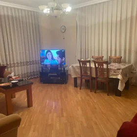 In Baku 127.0 m² apartment is for rent - Image 2