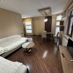 In Baku 70.0 m² apartment is for rent - Image 3