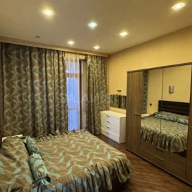 In Baku 70.0 m² apartment is for rent - Image 4