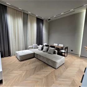 In Baku 110.0 m² apartment is for rent - Image 2
