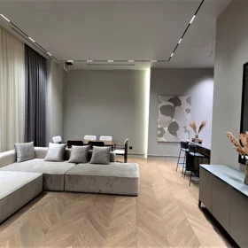 In Baku 110.0 m² apartment is for rent - Image 3