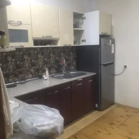 In Baku 200.0 m² house with 6.0 rooms is for sale - Image 3